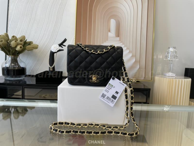 Chanel Handbags 871